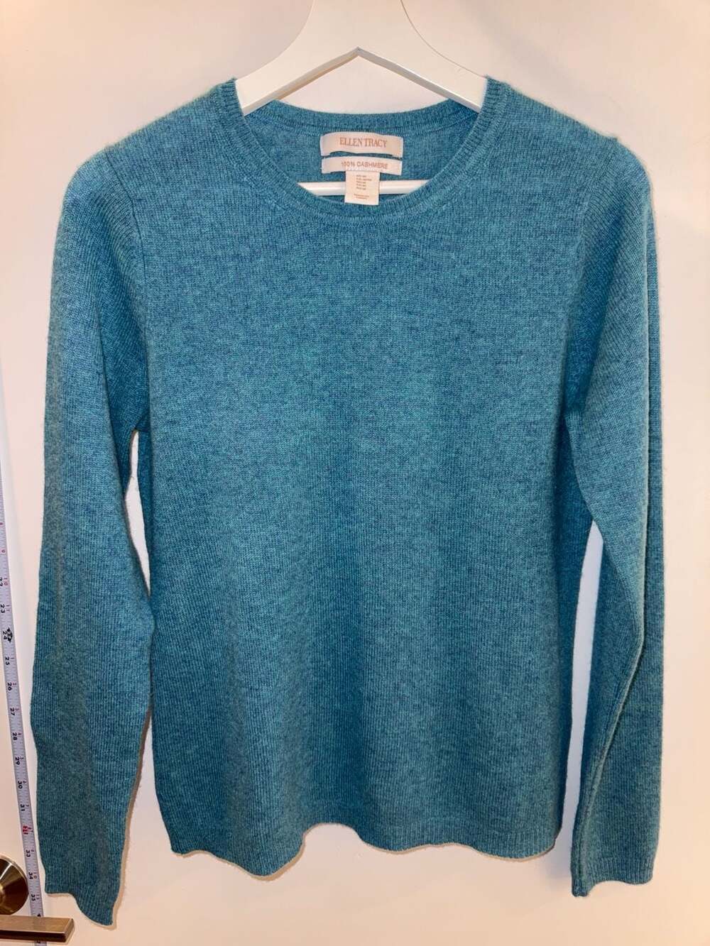 Ellen Tracy 100% Cashmere Crewneck Sweater Blue Size M